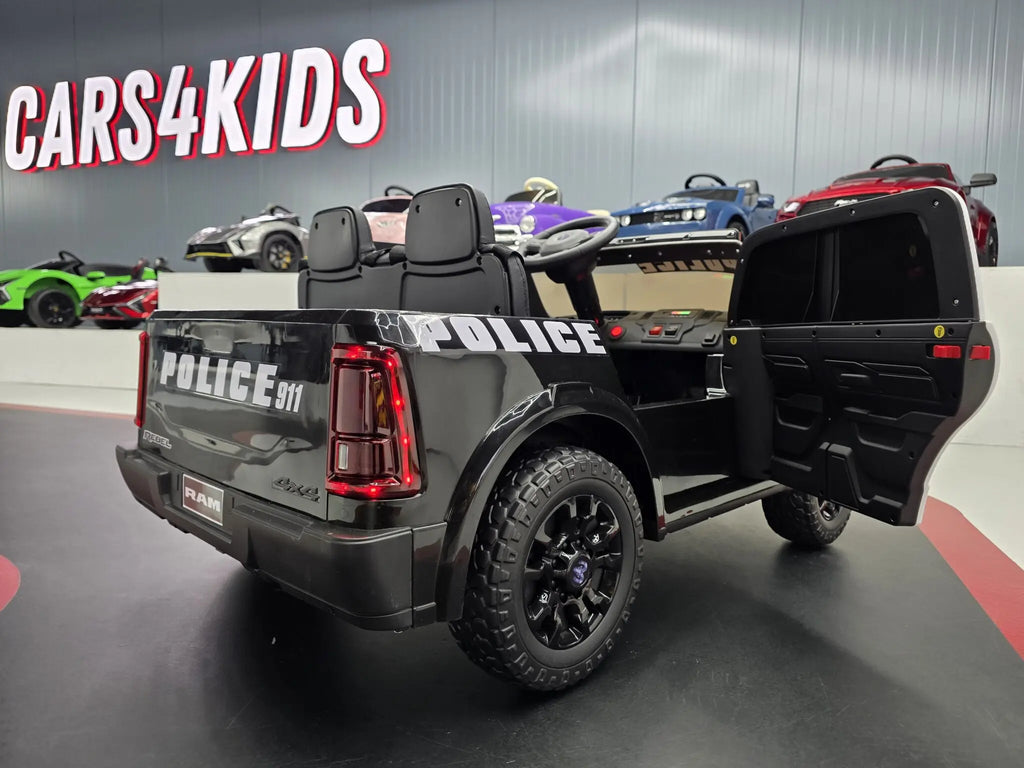 Polizei Dodge RAM Elektro Kinderauto - Mit Ledersitz und EVA Reifen, Bluetooth, Federung, Fernbedienung, MP3