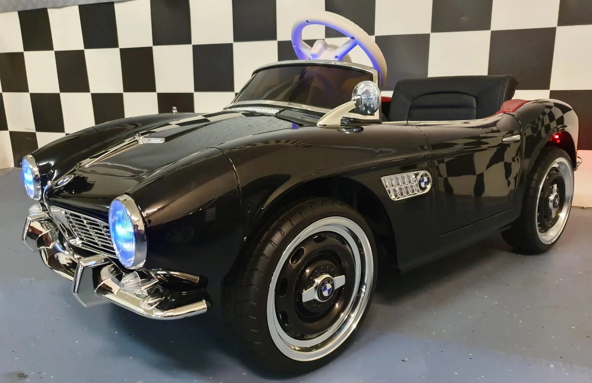 BMW 507 Kinder Oldtimer Elektroauto 12V – Lizenziert mit Ledersitz, MP3, Fernbedienung, 2x35W