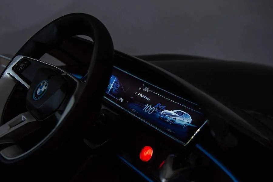 BMW i4 Kinder Elektrofahrzeug – 12V, Leder, EVA, Fernbedienung, LED, Lizenziert