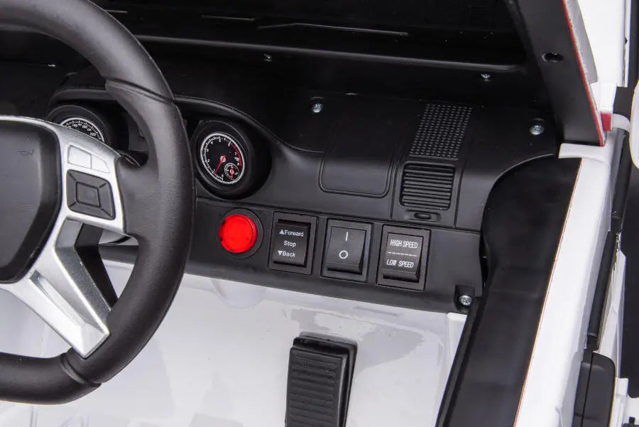 Mercedes G63 AMG 6x6 Kinder Elektroauto lizenziert in weiß oder schwarz – Leder, EVA, Fernbedienung, MP3